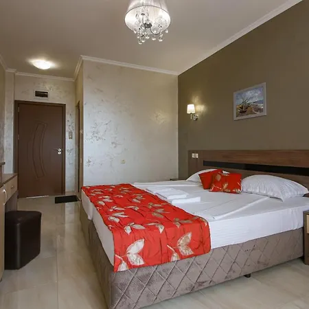 Phoenix Πανσιόν